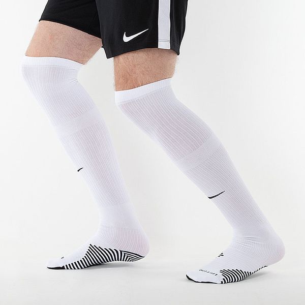 Футбольные гетры мужские Nike Matchfit Socks (CV1956-100), 38-42, WHS, 40% - 50%, 1-2 дня