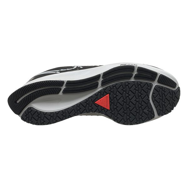 Кросівки чоловічі Nike Air Zoom Pegasus 38 Shield (DC4073-001), 42, WHS, < 10%, 1-2 дні