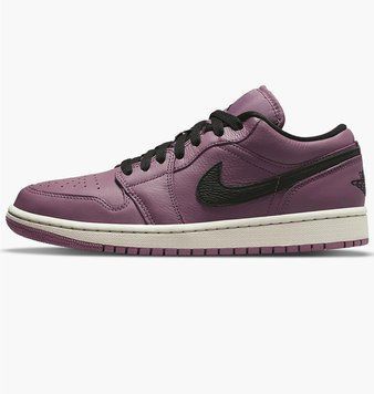 Кросівки жіночі Jordan 1 Low Se Violet (DC7268-500), 44, WHS, 10% - 20%, 1-2 дні