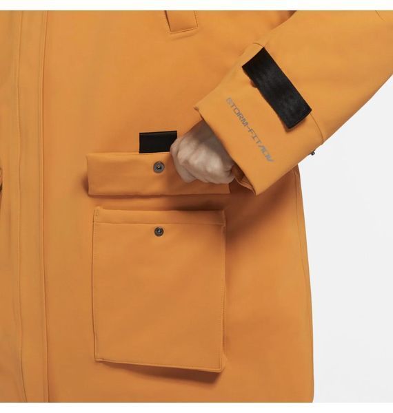 Куртка жіноча Nike Sportswear Storm-Fit Adv Tech Pack Orange (DD4658-738), L, WHS, < 10%, 1-2 дні