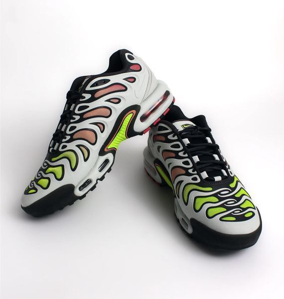 Кросівки чоловічі Nike Air Max Plus (FD4290-009), 38.5, WHS, 30% - 40%, 1-2 дні
