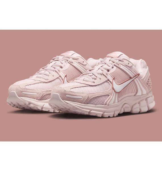 Кросівки жіночі Nike Zoom Vomero 5 Pink (HQ0458-600), 38, WHS, 10% - 20%, 1-2 дні