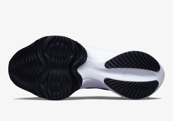 Кросівки чоловічі Nike Zoom Tempo Next% (CI9923-002), 44, WHS, 10% - 20%, 1-2 дні