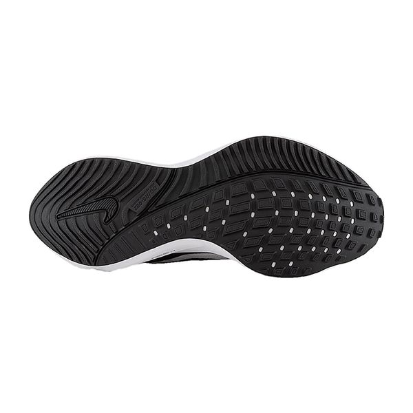 Кросівки жіночі Nike Air Zoom Vomero 16 (DA7698-001), 37.5, WHS, > 50%, 1-2 дні