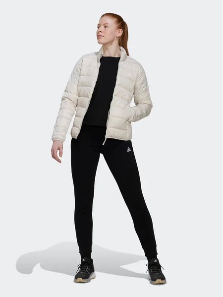 Куртка женская Adidas Essential (HK4664), M, WHS, 1-2 дня