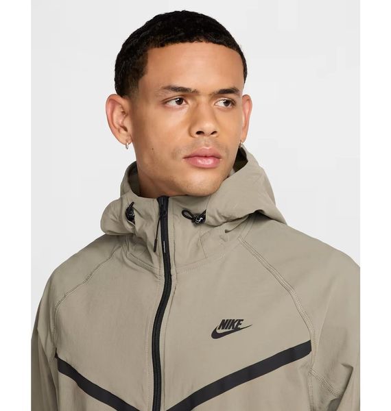 Вітровка чоловіча Nike Tech Woven Camo (HM7151-320), XS, WHS, 1-2 дні