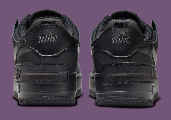Кросівки чоловічі Nike Air Force 1 Shadow Takes On A “Triple Black” Finish (FB7582-001), 39, WHS, 10% - 20%, 1-2 дні
