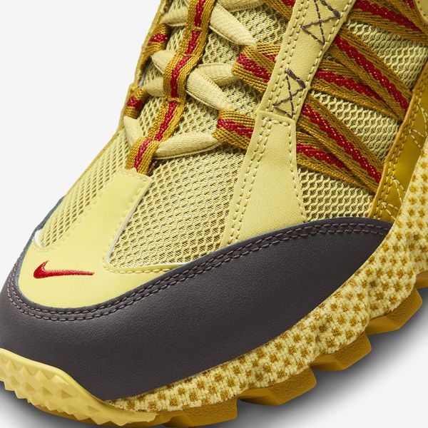 Кросівки чоловічі Nike Air Humara Qs "Buff Gold (FJ7098-701), 48.5, WHS, 1-2 дні