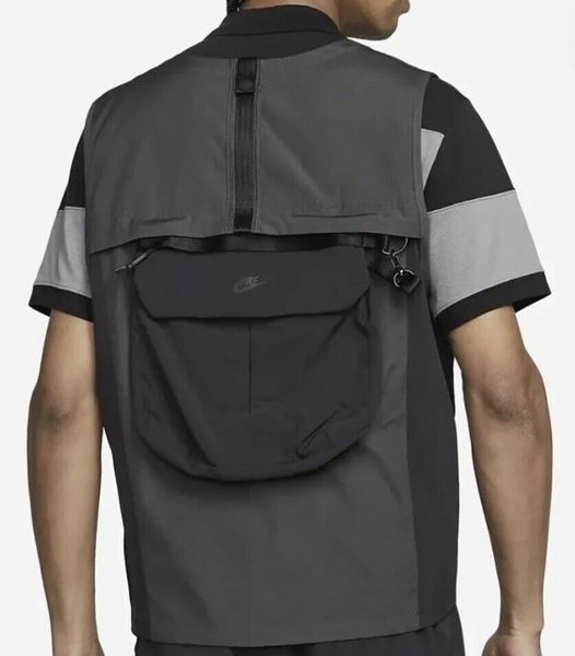 Жилетка Nike Sportswear Tech Pack Vest (DM5534-060), L, WHS, 1-2 дні
