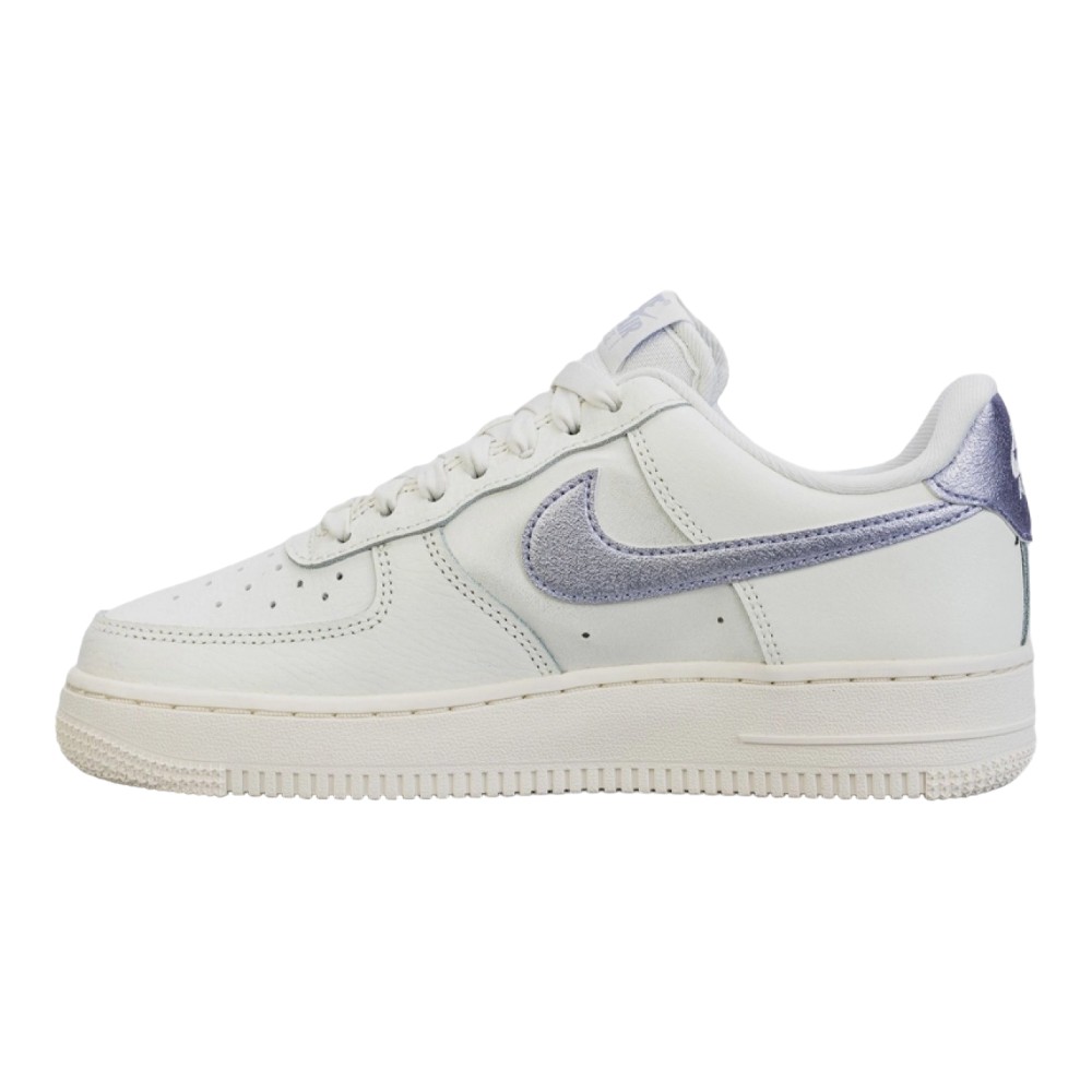 

Кросівки жіночі Nike Air Force 1 '07 Essentials 'Metallic Purple' (DV7470)