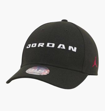 Кепка Jordan Structured Strapback Black (9A9224-023), 8-20 YEAR, WHS, 1-2 дня