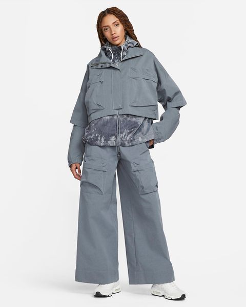 Куртка жіноча Nike Sportswear Tech Pack (DV8487-050), L, WHS, > 50%, 1-2 дні