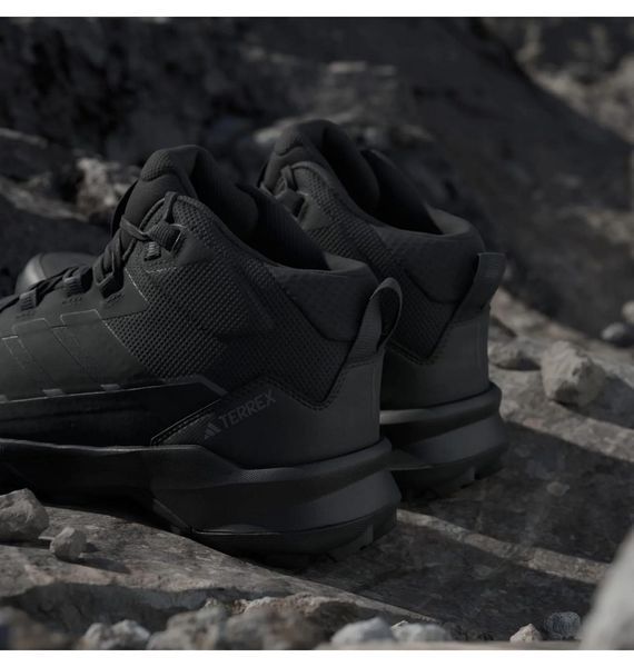 Черевики чоловічі Adidas Terrex Skychaser Ax5 Mid Gtx (JQ2207), 41, WHS, 30% - 40%, 1-2 дні