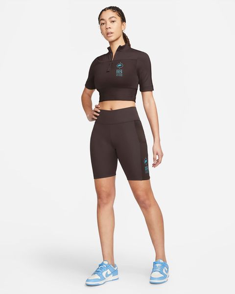 Спортивный топ женской Nike Sportswear Women's Ribbed Short-Sleeve Top (FJ5253-220), L, WHS, 40% - 50%, 1-2 дня
