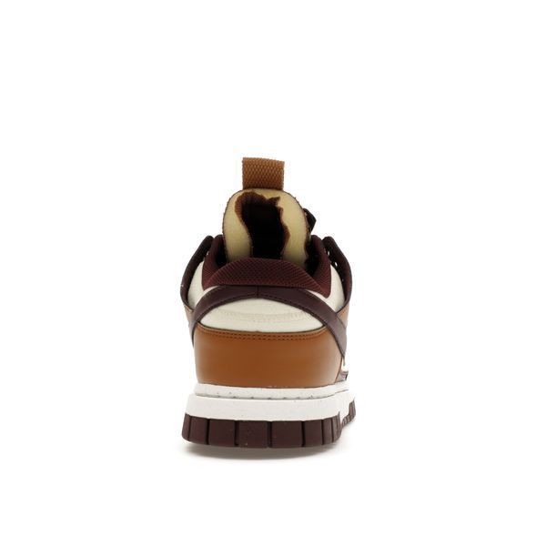 Кросівки унісекс Nike Dunk Low Jumbo (FQ8248-200), 41, WHS, < 10%, 1-2 дні