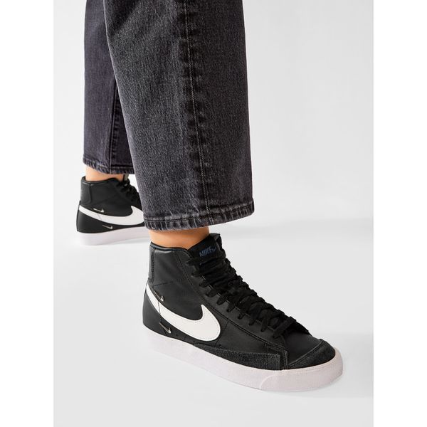 Кеды женские Nike Blazer Mid '77 Se (CZ4627-001), 36.5, WHS, 10% - 20%, 1-2 дня