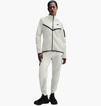 Спортивний костюм жіночий Nike Sportswear Tech Fleece Windrunner Beige (HV6747-110__HV6779-110), L, WHS, 1-2 дні