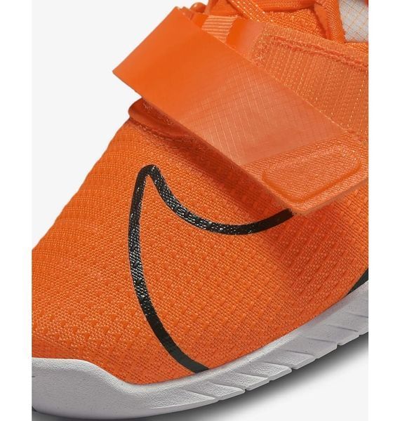 Кросівки унісекс Nike Romaleos 4 Orange (CD3463-801), 38, WHS, 1-2 дні