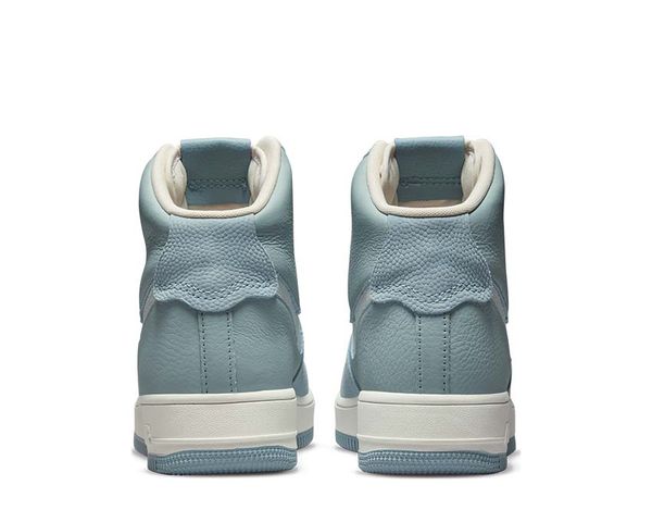 Кросівки жіночі Nike Air Force 1 High Sculpt (DQ9325-300), 38, WHS, 10% - 20%, 1-2 дні