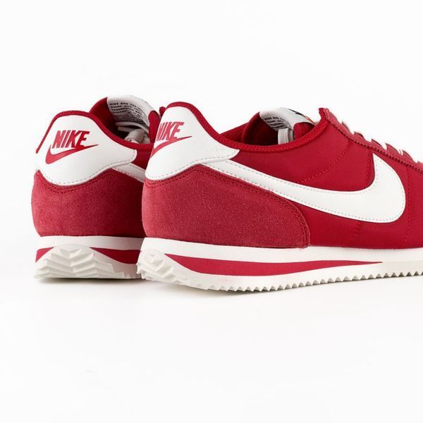 Кросівки жіночі Nike Cortez (IF1764-600), 40, WHS, < 10%, 1-2 дні