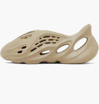 Тапочки чоловічі Adidas Yeezy Foam (GV6840), 47, WHS, < 10%, 1-2 дні