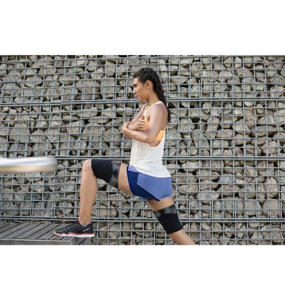 Фиксатор бедра Reebok Compression Thigh Sleeve (RRSL-13523), S, WHS, < 10%, 1-2 дня