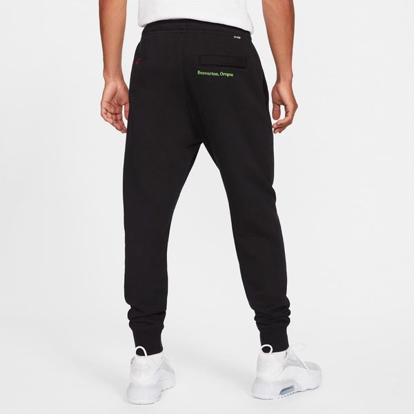 Брюки чоловічі Nike Nsw World Tour Cuffed Pants (DD0884-010), XL, OFC