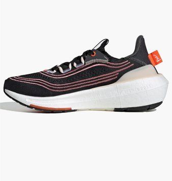 Кросівки жіночі Adidas Ultraboost Light Running Shoes Black (HQ1399), 36.5, WHS, 1-2 дні
