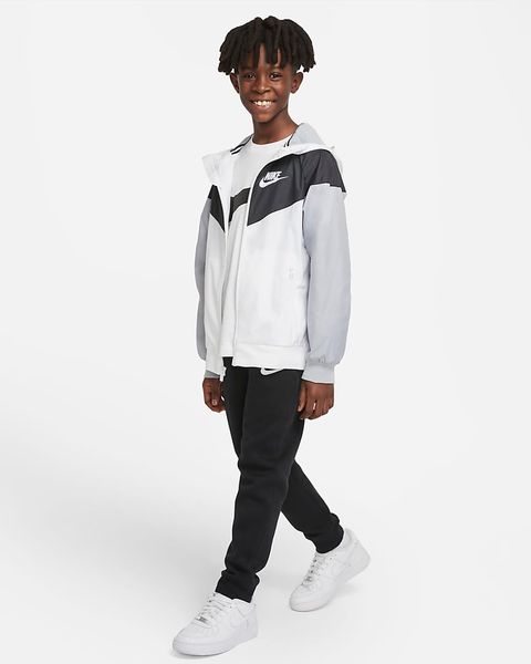 Куртка дитяча Nike Sportswear Windrunner (850443-102), S, WHS, 30% - 40%, 1-2 дні