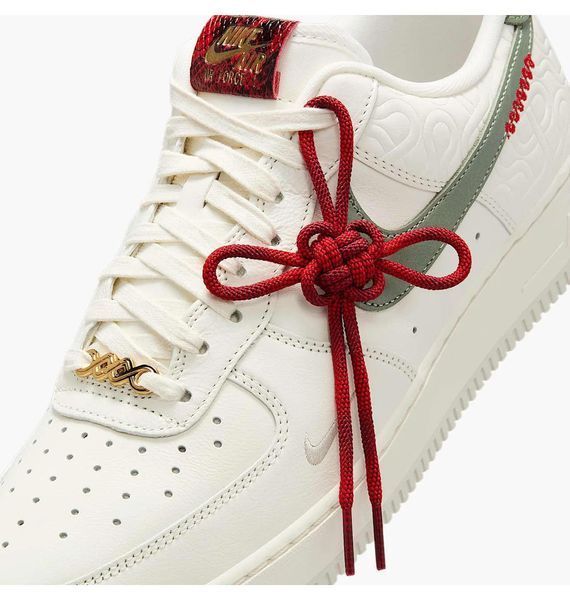 Кроссовки мужские Nike Air Force 1 07 (HV5979-130), 40, WHS, 10% - 20%, 1-2 дня