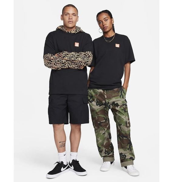 Футболка унісекс Nike T-Shirt Sb (FJ1167-010), S, WHS, 40% - 50%, 1-2 дні