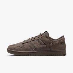 Кросівки чоловічі Nike Dunk Low Retro S E Mens Shoes Brown (IB6651-200), 45, WHS, 1-2 дні