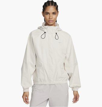 Вітровка жіноча Nike Storm-Fit Swift Beige (FB7492-104), S, WHS, 30% - 40%, 1-2 дні
