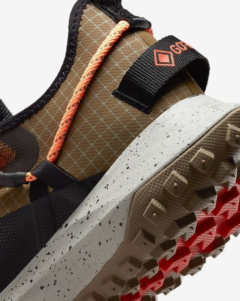 Кросівки чоловічі Nike Acg Mountain Fly Low Gtx (DD2861-200), 37.5, WHS, 10% - 20%, 1-2 дні