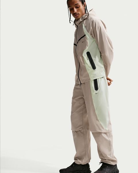 Брюки чоловічі Nike Tech Men's Dri-Fit Woven (IU7502-236), M, OFC, 1-2 дні