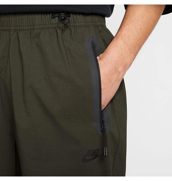 Брюки чоловічі Nike Tech Woven Oversized Trousers (HM7158-356), S, WHS, < 10%, 1-2 дні