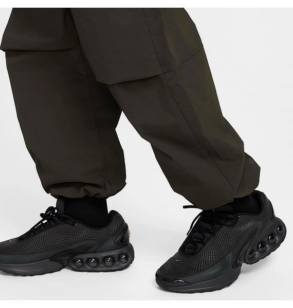 Брюки чоловічі Nike Tech Woven Oversized Trousers (HM7158-356), S, WHS, < 10%, 1-2 дні