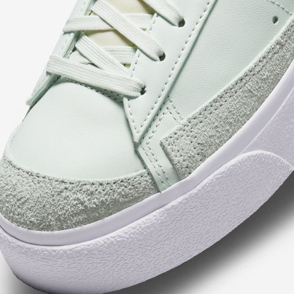 Кроссовки женские Nike Blazer Low Platform (DJ0292-300), 38.5, WHS, 1-2 дня