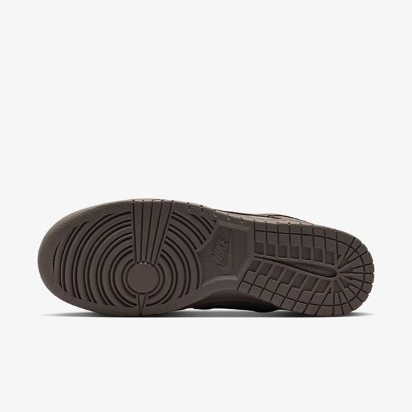 Кросівки чоловічі Nike Dunk Low Retro S E Mens Shoes Brown (IB6651-200), 45, WHS, 1-2 дні