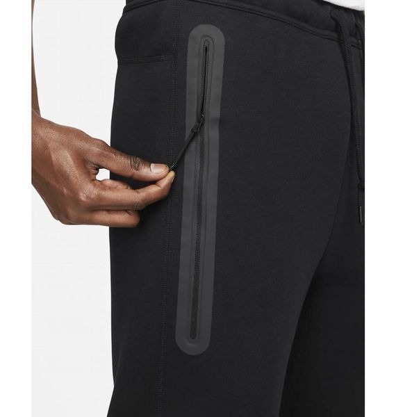 Брюки чоловічі Nike M Nk Tch Flc Jggr (FB8002-010), S, OFC, 40% - 50%, 1-2 дні