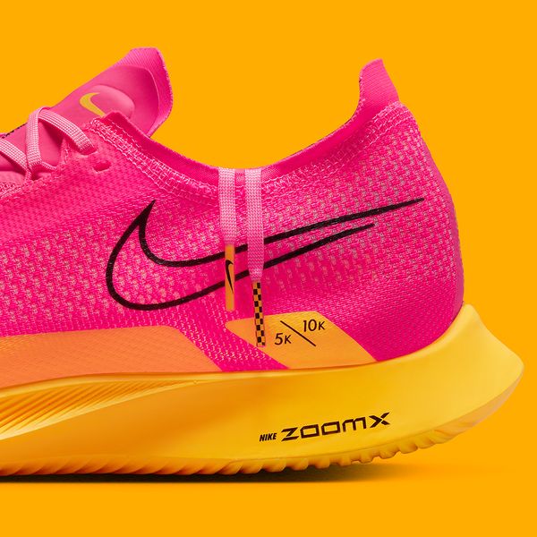 Кросівки чоловічі Nike Zoomx Streakfly (DJ6566-600), 40.5, WHS, > 50%, 1-2 дні