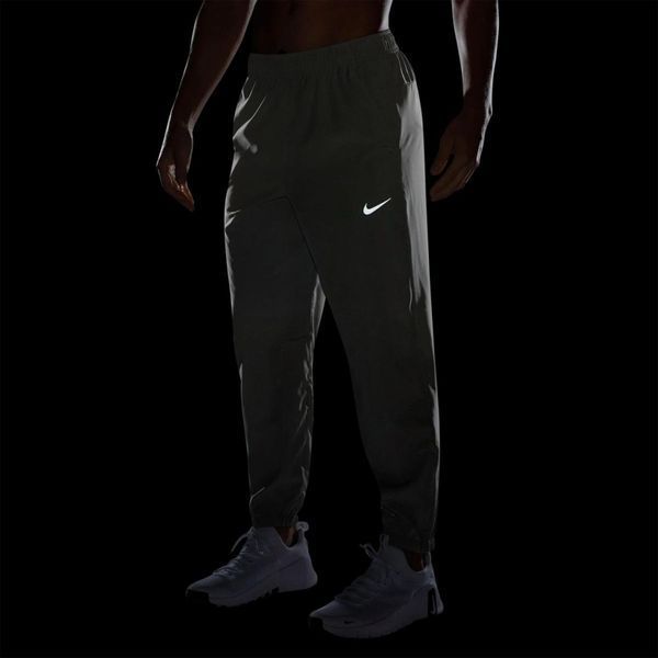 Брюки мужские Nike M Nk Df Form Pant Tpr (FB7497-320), M, WHS, 20% - 30%, 1-2 дня