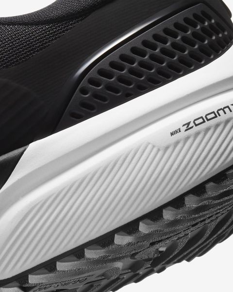 Кроссовки унисекс Nike Air Zoom Vomero 15 (CU1855-001), 39, WHS, 1-2 дня