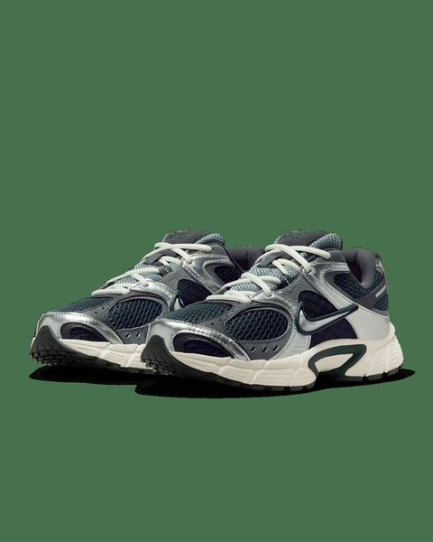 Кросівки жіночі Nike V5 Rnr (HQ7901-300), 40.5, OFC, 30% - 40%, 1-2 дні