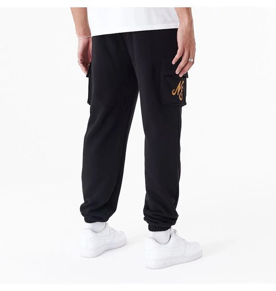 Брюки чоловічі New Era Ne Script Cargo (60435397), L, WHS, < 10%, 1-2 дні