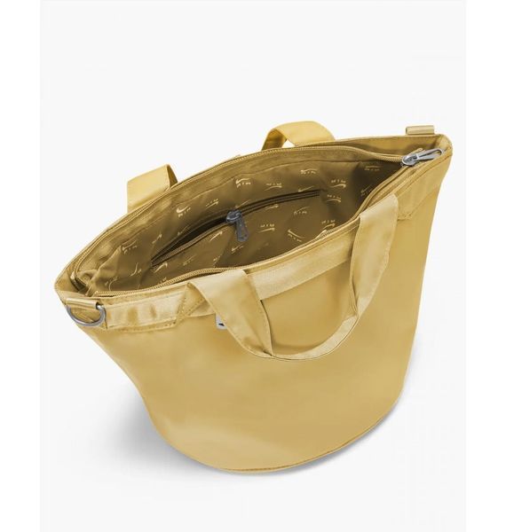 Сумка на плечо Nike W Nsw Futura Lx Tote &ndash; Nk Air (DR5671-795), One Size, WHS, 30% - 40%, 1-2 дня