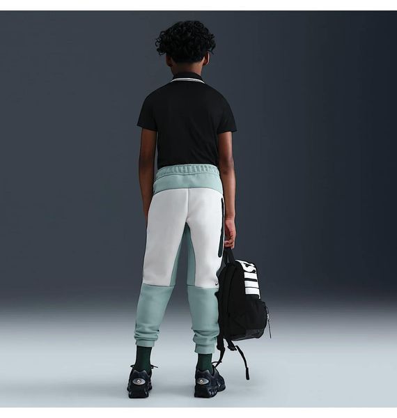 Спортивний костюм дитячий Nike Sportswear Tech Fleece Green/Grey (HV5867-054__HV5869-054), M, WHS, 10% - 20%, 1-2 дні