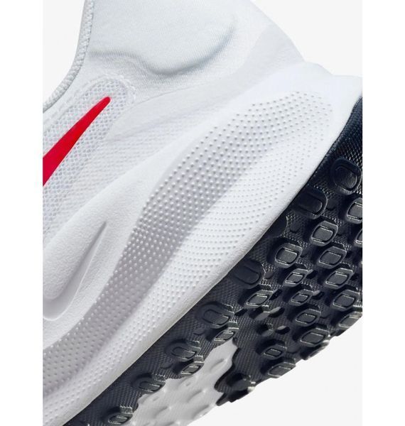 Кросівки чоловічі Nike Revolution 7 Trainers (FB2207-101), 44, WHS, < 10%, 1-2 дні