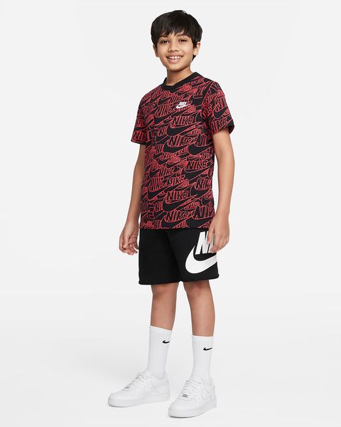 Футболка подростковая Nike Sportswear Older Kids' (Boys') T-Shirt (DO1811-010), M, WHS, 10% - 20%