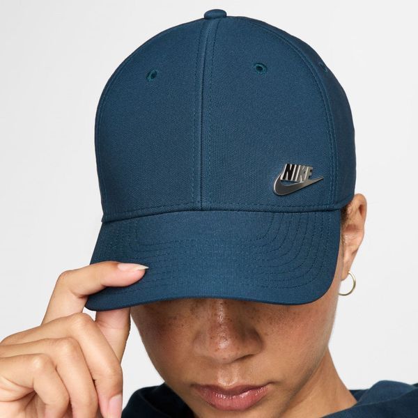Кепка Nike Dri-Fit Club Structured Metal Logo (FB5371-478), S/M, WHS, 30% - 40%, 1-2 дні